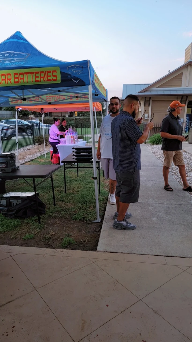 24Hr Car Unlocking hosting an on-site vehicle-services event at a partner apartment community