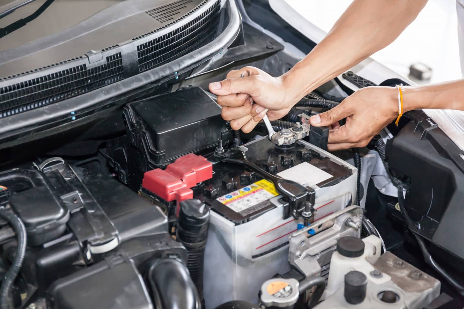 car battery replacement gilbert az